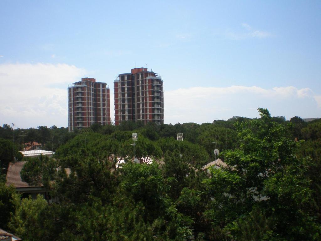 Hotel Rosapineta - Adults Only Lignano Sabbiadoro Luaran gambar