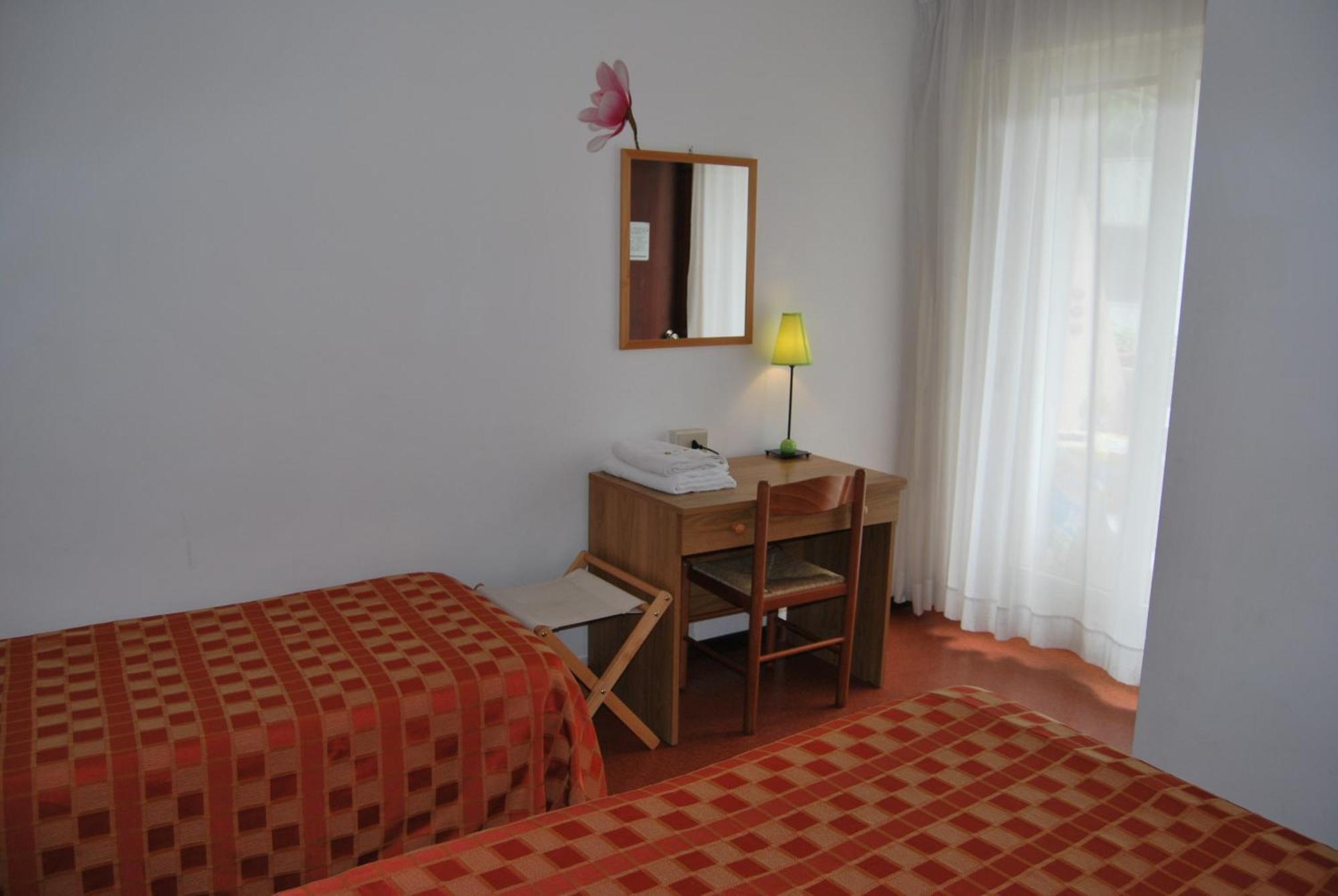 Hotel Rosapineta - Adults Only Lignano Sabbiadoro Luaran gambar